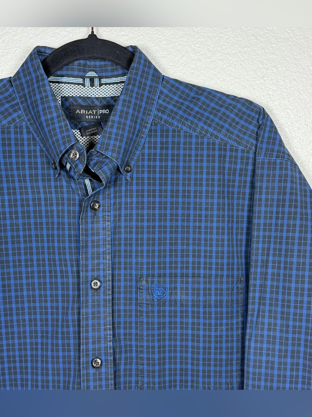 Ariat Pro Series Men’s L Blue Plaid L/S Western Button Down Vented Cowboy Rodeo